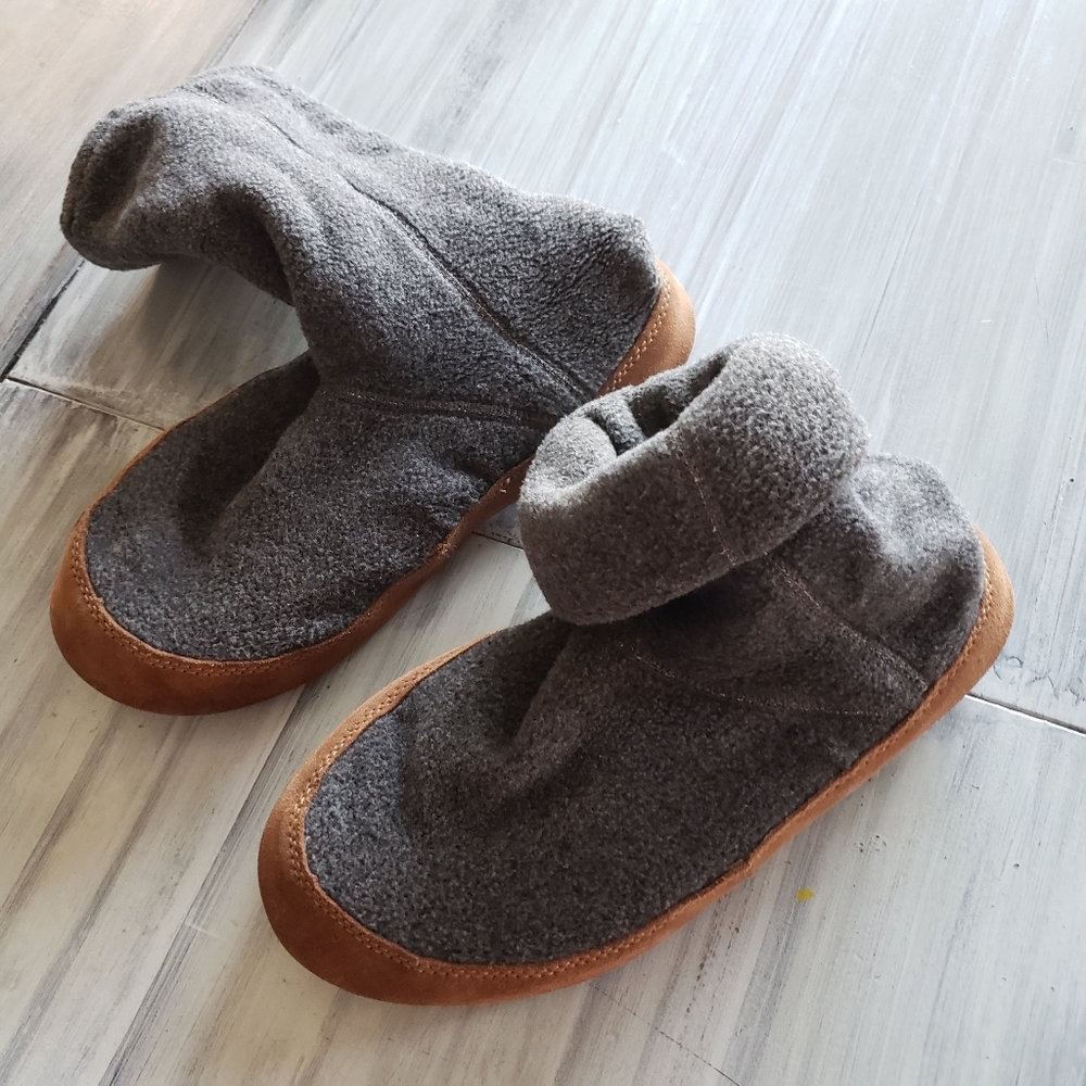 LL Bean winter indoor sleeper boots
